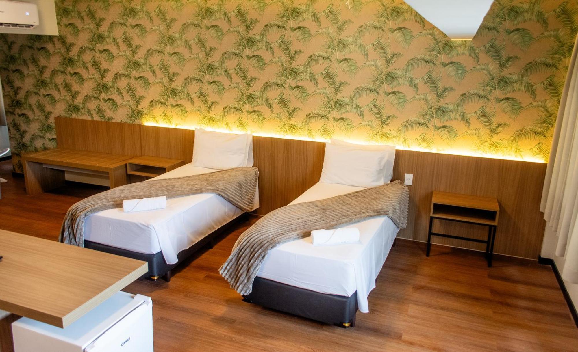 Hotel Evora By Rede Sagres Florianopolis Exterior photo
